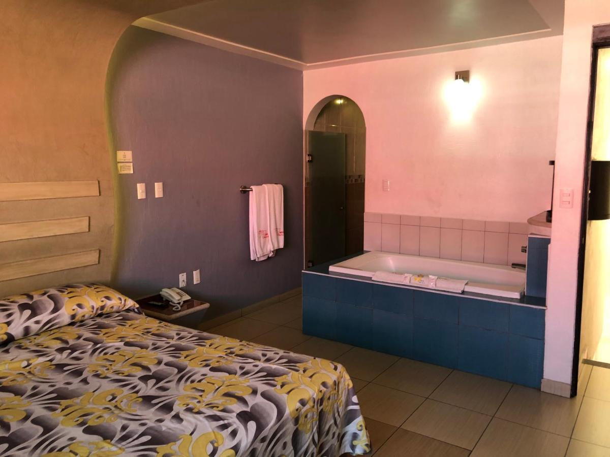 Hotel & Villas 7 Мексико Сити Екстериор снимка